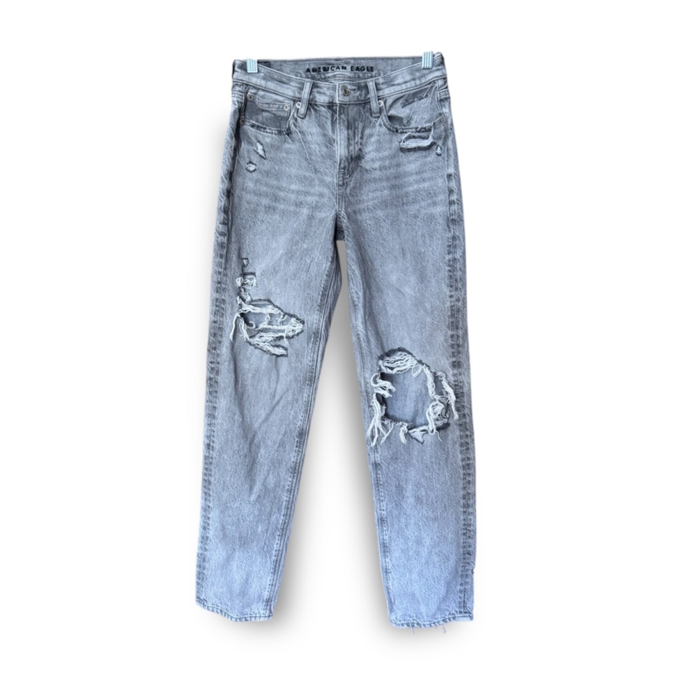 American Eagle Women’s 90s Straight-leg Distressed Jeans - sz 0 NWOT